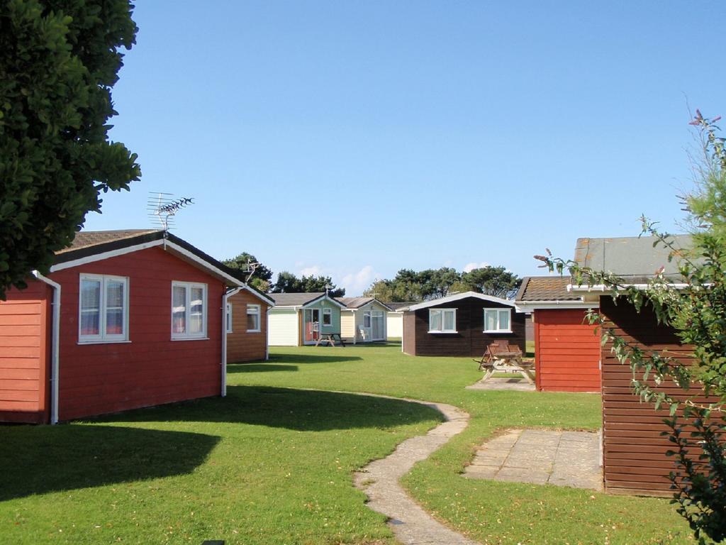 Chalets & Lodges At Atlantic Bays Holiday Park Padstow Exterior photo